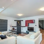 Old Town 3 Bedroom Presidential Loft